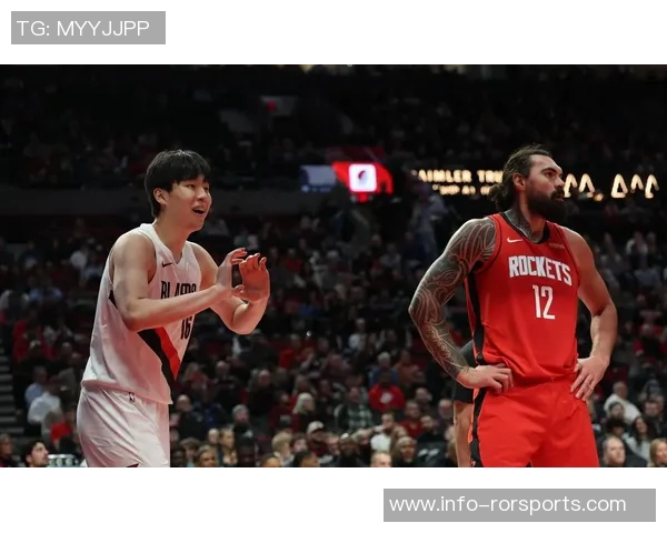 拓媒晒奥尼尔科比合照调侃杨瀚森与布雷克韦斯利的奇妙对比